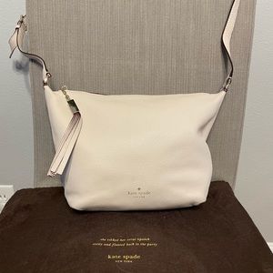 Kate Spade Crossbody bucket bag